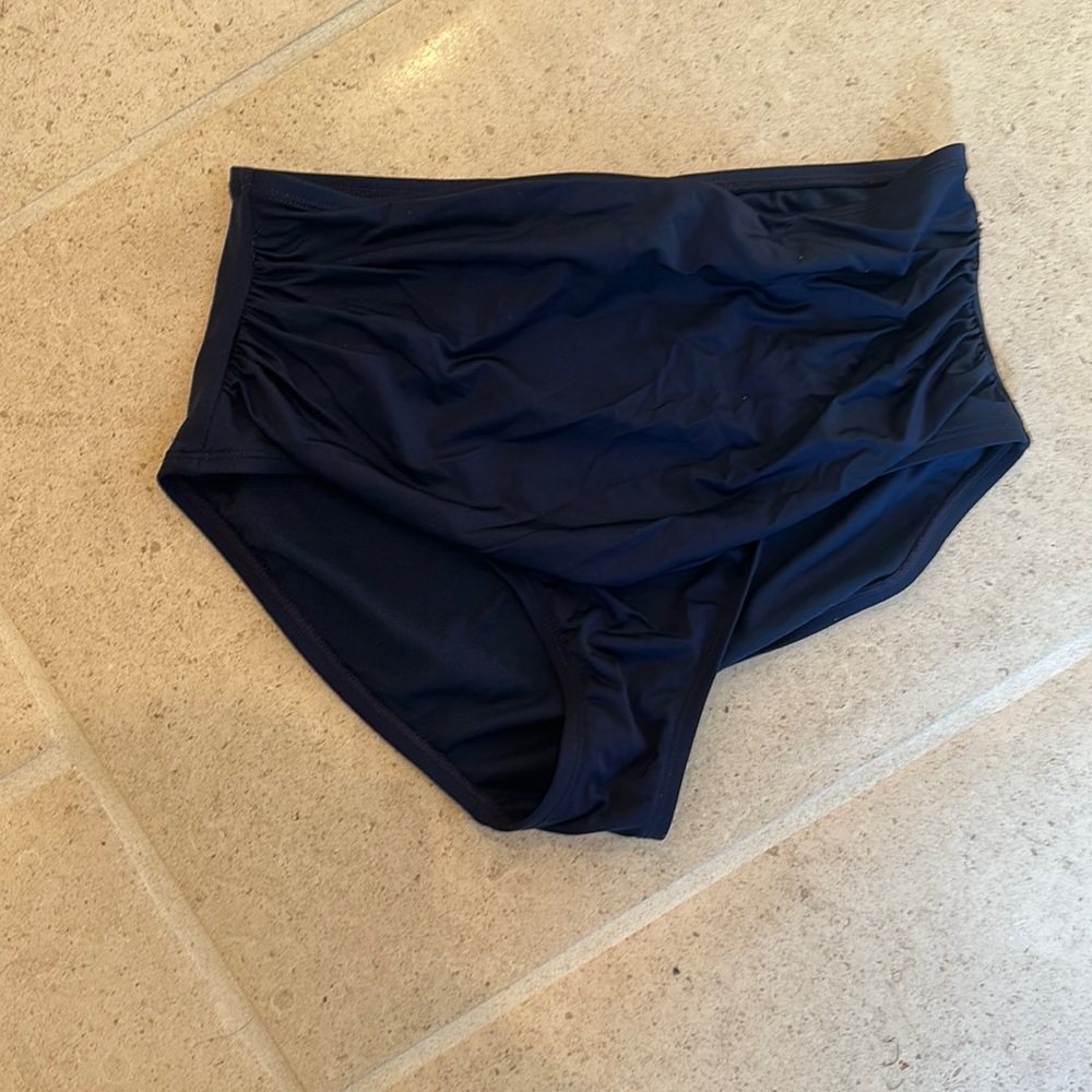 Basic navy pant swim bottom